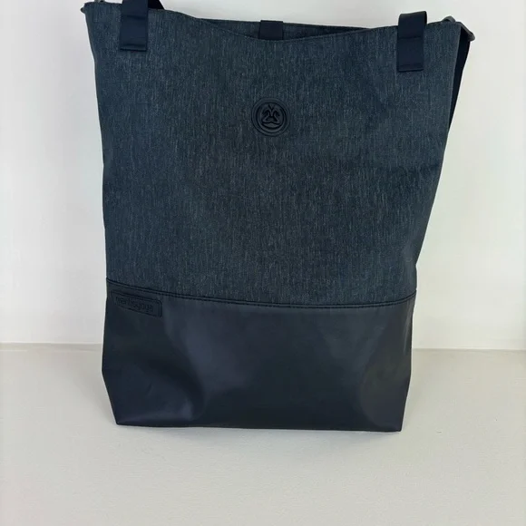 Mantisyoga The Balance Tote Yoga Bag - Picture 4 of 12